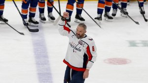 Впереди — 900 шайб? Как Овечкин стал главной звездой в США