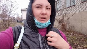 А Я ВСЁ ХОЖУ НАВОЖУ КРАСОТУ, ОДЕЛА МАСКУ, ЗАШЛА В МАГАЗИН