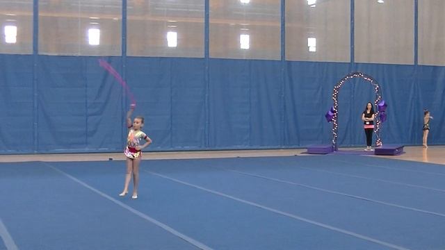 Alice, Level 3, NY - ball смотреть онлайн