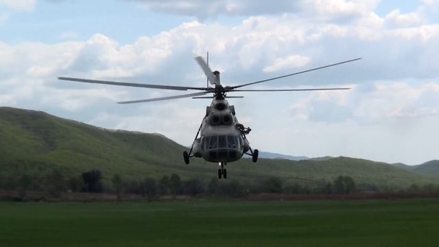 Классический взлет Ми-8т смотреть онлайн
