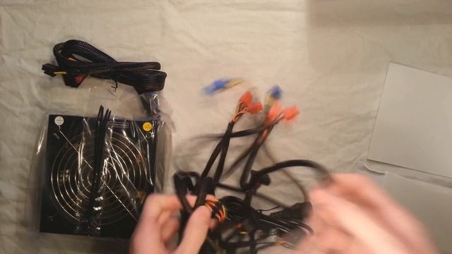 Unboxing - 750 Watt Strømforsyning смотреть онлайн