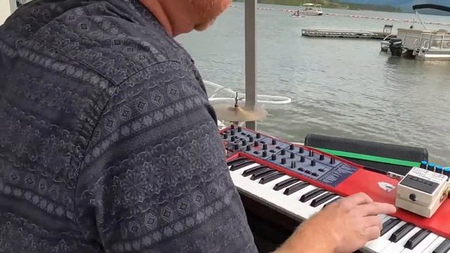 Dillon Marina PonTune Sessions with Shred is Dead смотреть онлайн