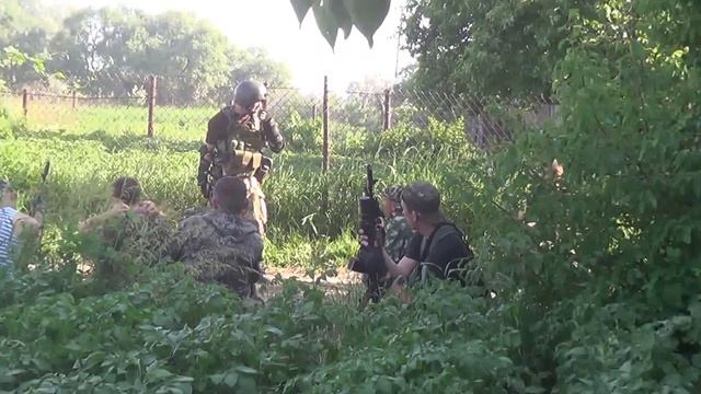 Ребята Моторолы перед боевой операцией смотреть онлайн