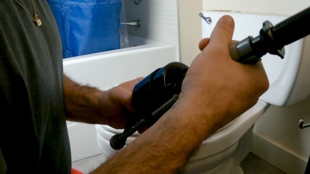 How to Install a Fluidmaster Fill Valve смотреть онлайн