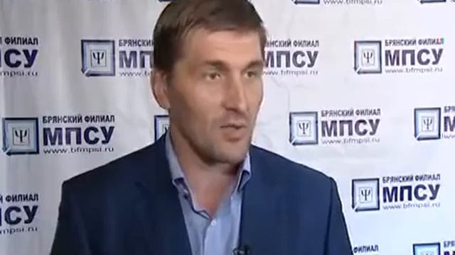 Встреча с кандидатами в депутаты смотреть онлайн