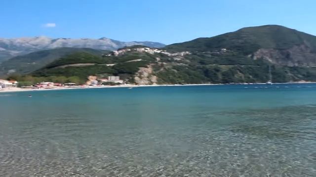 пляж в Черногории в конце сентября 2016