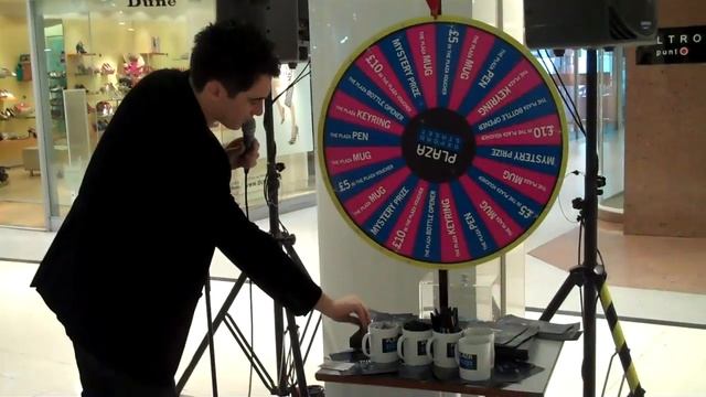 The Wheel of Fortune launches at the Plaza смотреть онлайн