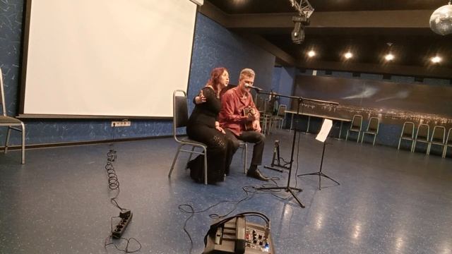 Всюду бегут дороги смотреть онлайн