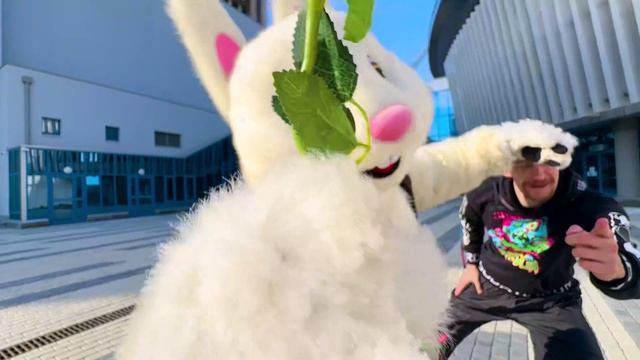 Jazzdauren - Дарите женщинам цветы - Танец (funnydanceproject & Vova Legend) смотреть онлайн