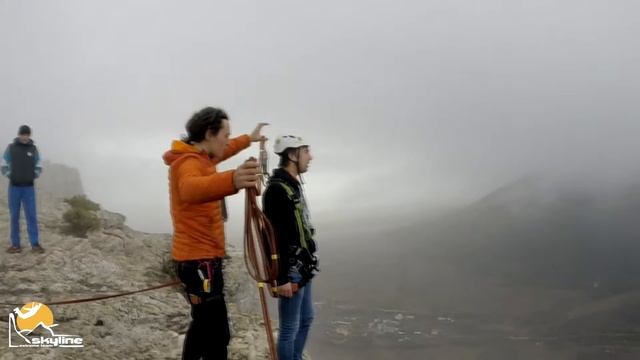 Вова Качи-Кальон роупджампинг в Крыму с командой Skyline смотреть онлайн