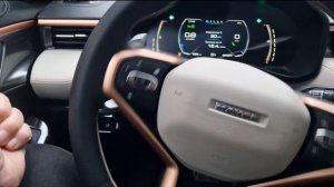 Первый раз опробовал работу штатного автопарковщика Haval Jolion