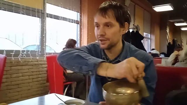 Артем. Сакральные звуки. Пит Стоп. Корона. Прогулки с Викторией смотреть онлайн