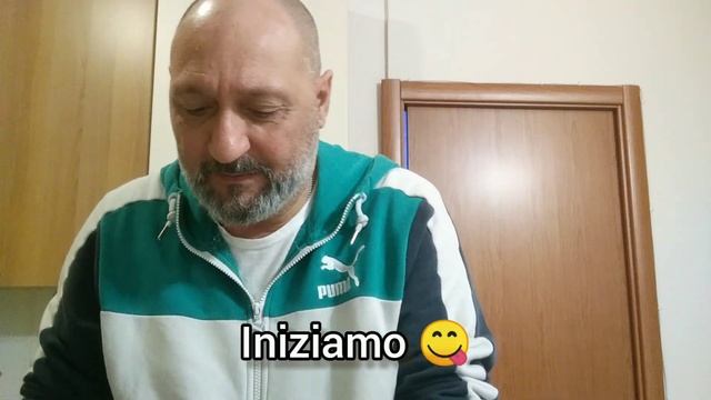 SCUSATE MA IO HO FAME!!! 😋 - FRESELLA E FAGIOLI ALLA PAPRIKA - beans with paprika смотреть онлайн