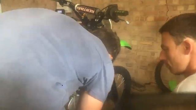 Rebuilding £3000 Kx85 смотреть онлайн