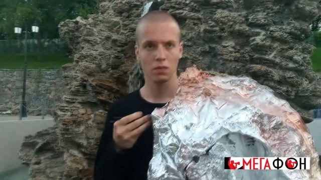 Одесса: в Стамбульском парке странный парень совершал странный обряд смотреть онлайн