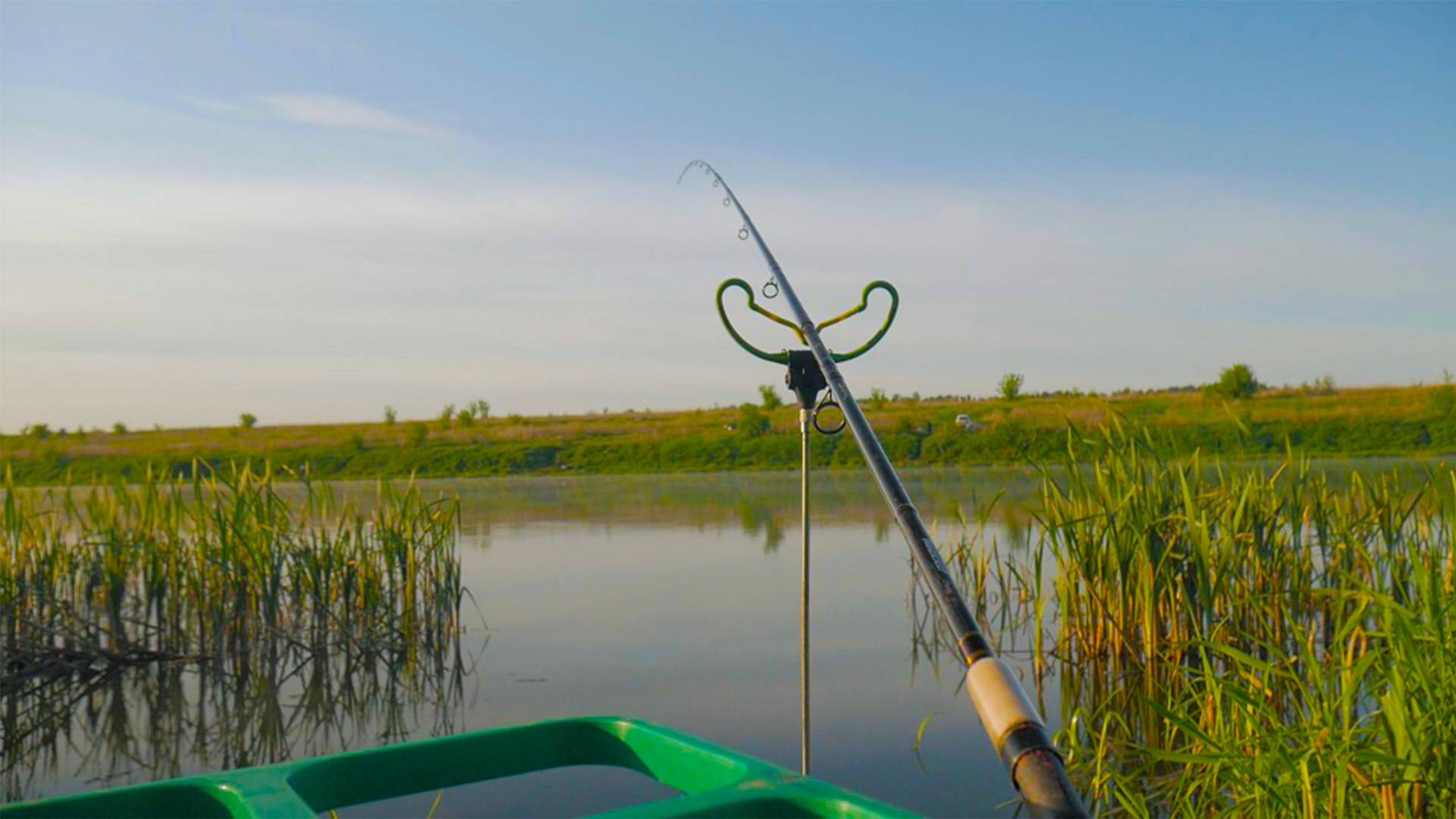 Рыбалка на ДОНУ! Красивое утро на Дону! Рыбалка на карася! смотреть онлайн