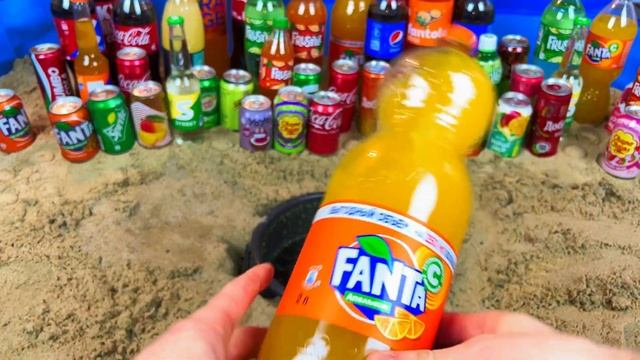 Experiment! Big Coca Cola, Monster, Fanta, Chupa Chups, Mtn Dew, Many Soft Drinks and Mentos смотреть онлайн