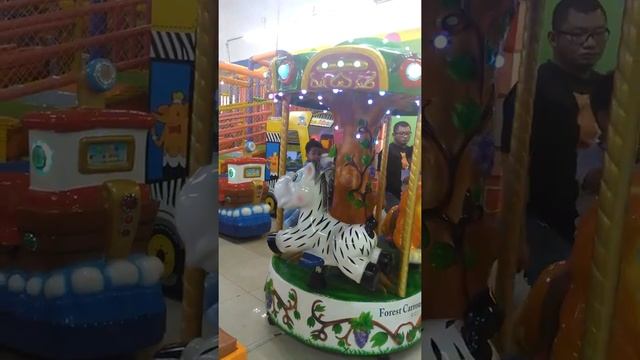 Happy time with friend смотреть онлайн