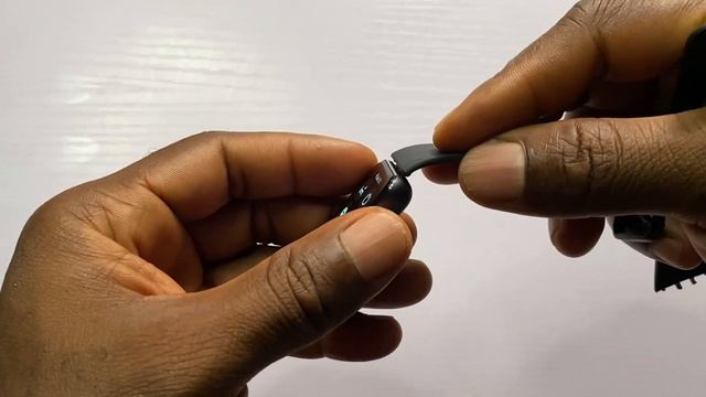 How to Change Galaxy Fit 3 Straps смотреть онлайн