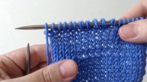 Как присоединить нить при помощи петли // SIBKNITTING (Канал о вязании)