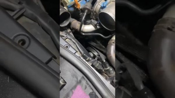 Замена термостата на Porsche Cayenne 957 4,8