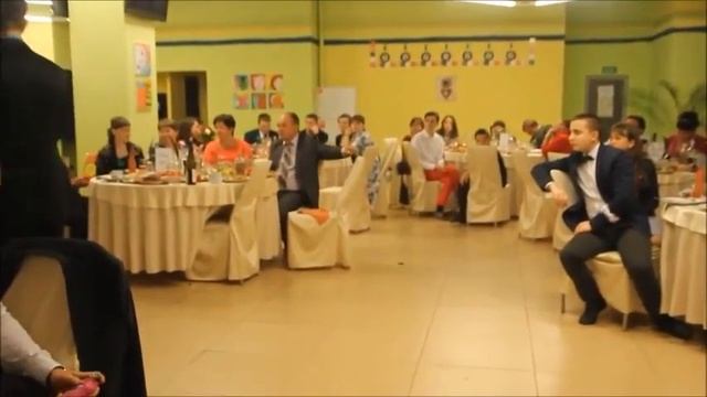 Ведущий Антон. смотреть онлайн