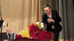 По мосткам тесовым, вдоль деревни