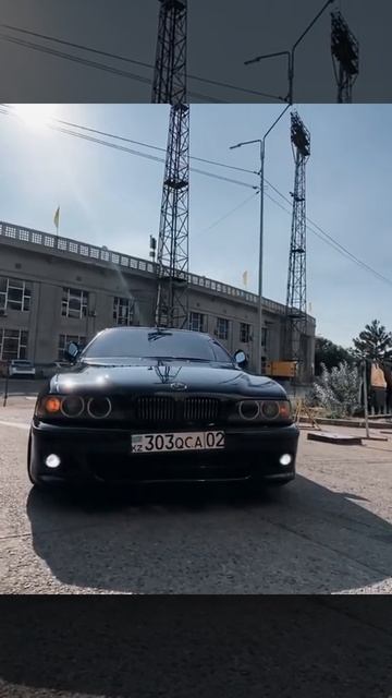 BMW E39 M 5 1999 года смотреть онлайн