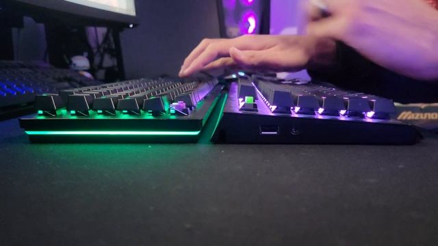 Sound Test - Razer Blackwidow Elite (Green) vs Razer Huntsman Elite (Purple) смотреть онлайн