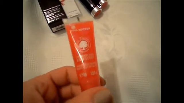 Yves Rocher. смотреть онлайн