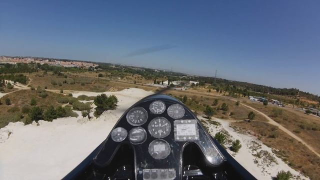 On board the ASW 28, catching the biggest thermal ever! (part 2) смотреть онлайн