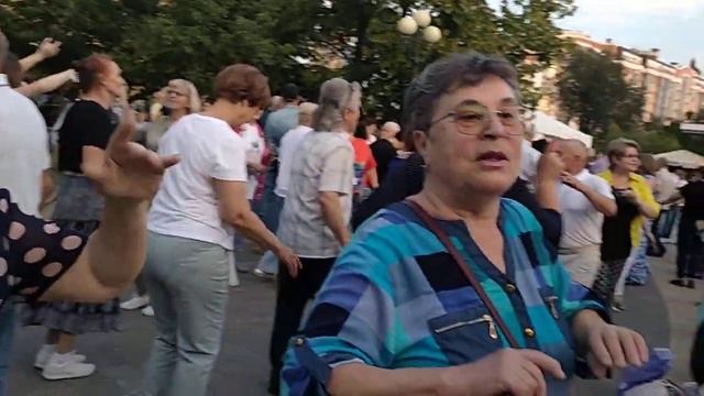 Кайфуем... 01.07.23 смотреть онлайн