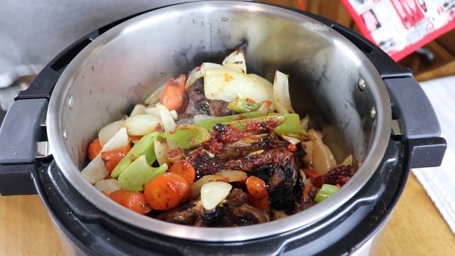 Instant Pot! Beef Stock! Oxtail! Beef Shank! Onion! Carrot! Celery!Stock! Bone Stock!Pressure Cooke смотреть онлайн