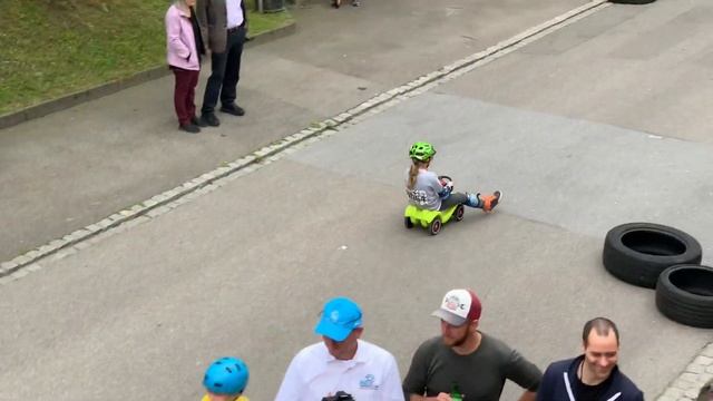 Bobby Car 1 смотреть онлайн