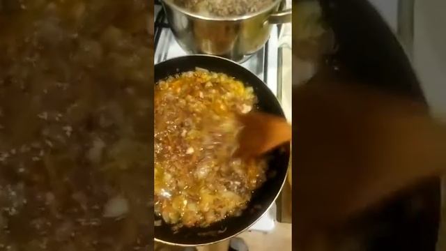 Макороны с фирменной тушенкой смотреть онлайн