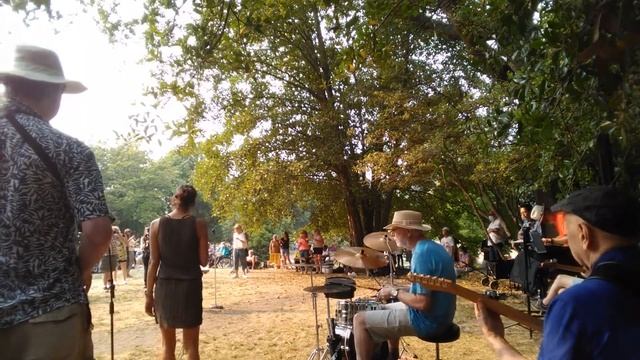 k.Steel Tina Turners' Hit смотреть онлайн