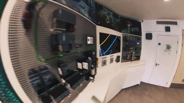 Digital Experience Centre, Siemens Manchester 🐝 смотреть онлайн
