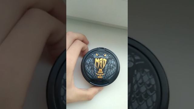 Обзор Нового снюса MAD mint смотреть онлайн