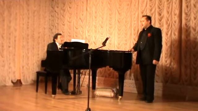 Песня певца за сценой смотреть онлайн
