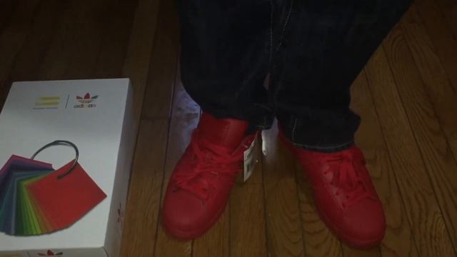 Adidas x Pharrell "Superstar" On Foot смотреть онлайн