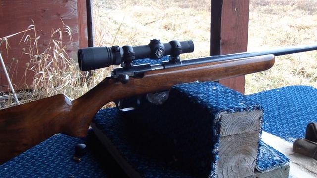 Browning T bolt .22lr straight pull rifle. смотреть онлайн