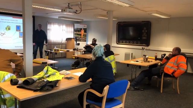 The UK training school for Leica geosystems tour смотреть онлайн