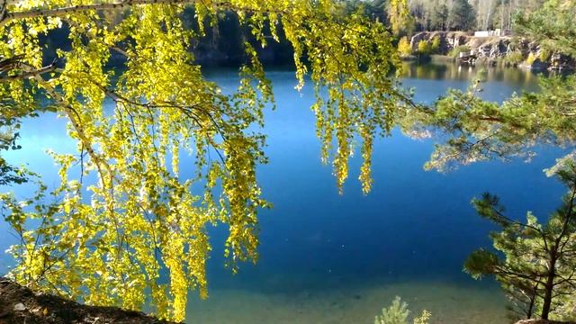 ГОЛУБАЯ ЛАГУНА смотреть онлайн