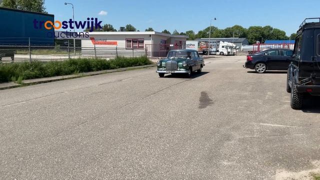 Oldtimer Mercedes-Benz 190 heckflosse - 1963 - Auction 41793 - Lot 17 смотреть онлайн
