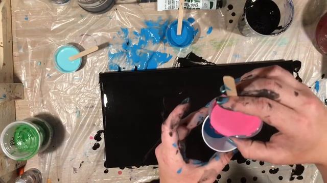Sabra’s color combo смотреть онлайн