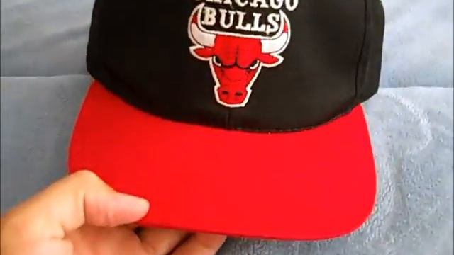 Virtual Thrifting with SoleFoodSF #2 - Vintage Chicago Bulls G Cap Snapback Hat! смотреть онлайн