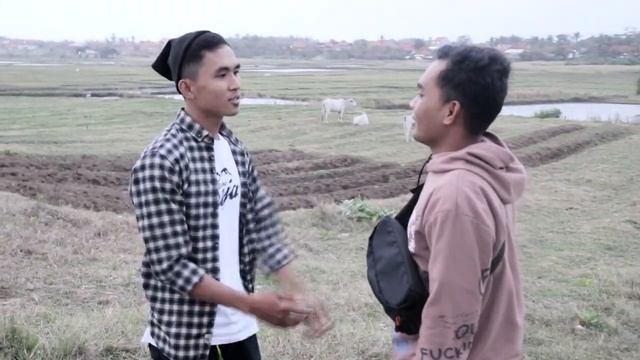 Salah Sasaran | Eps. 1 Salah Beli Sapi (Film Serial) смотреть онлайн