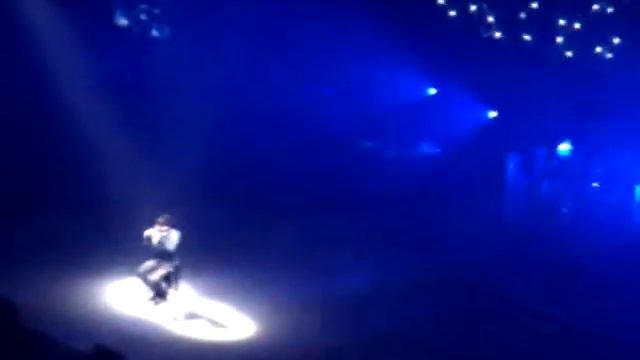 Adam Lambert - Little Rock concert смотреть онлайн
