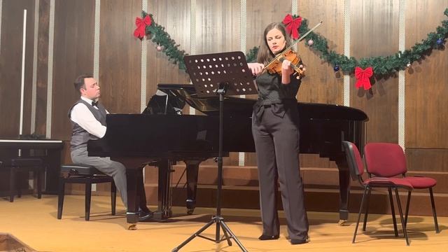 Camille Saint-Saëns - Le Cygne (The Swan) for viola and piano смотреть онлайн