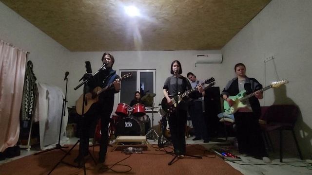 Репетичия группы Rechi (Платье из лакоста, Искренне, Жвачка) 2 Часть